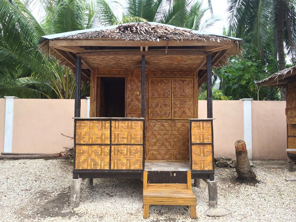 Luzmin Bh - Cottages And Bungalows Oslob Rom bilde